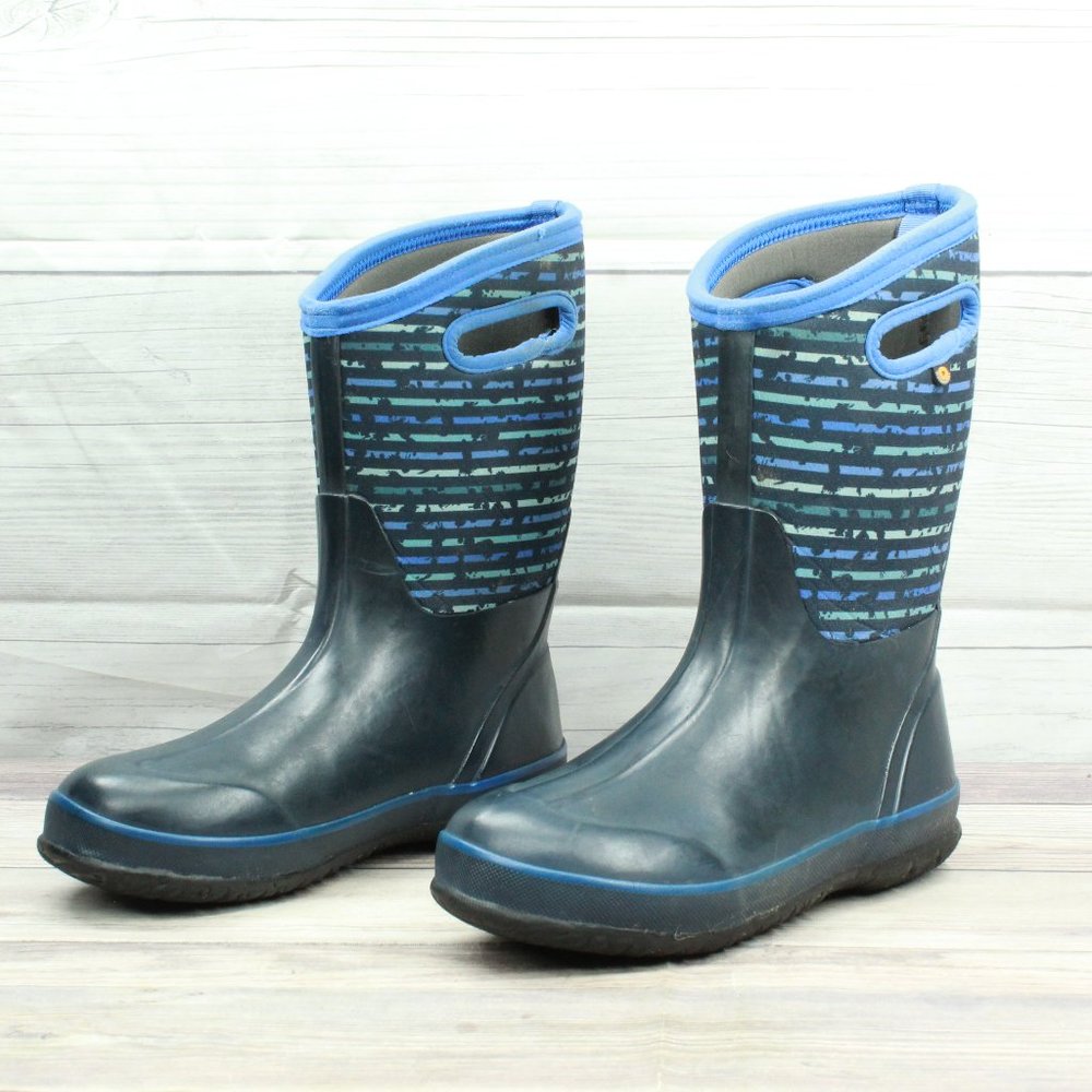BOGS Boys K Classic Black Blue Stripe Waterproof Pull On Rain Boots Size 6 / 39 - Picture 2 of 9